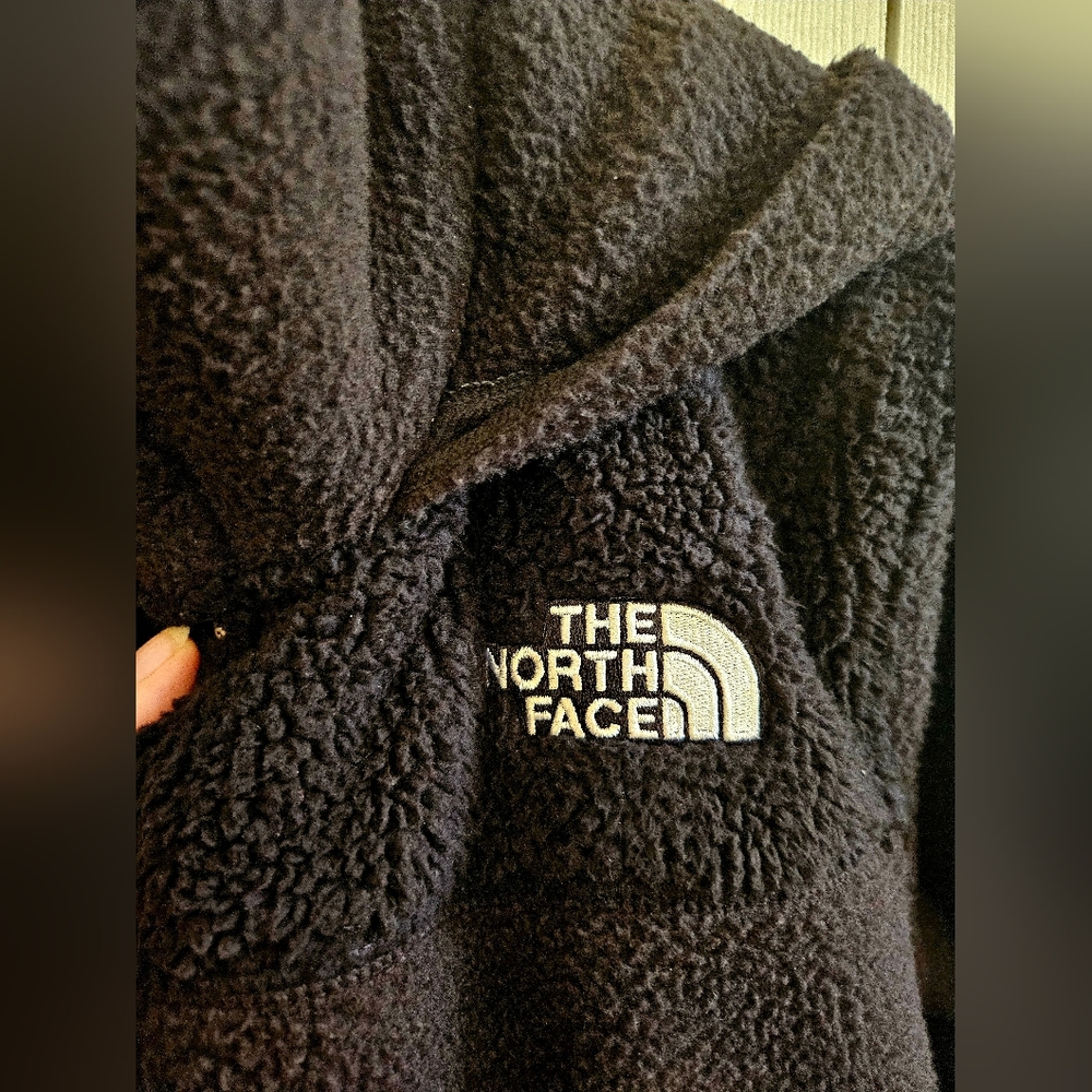 NWOT Black North Face Hooded Fleece Jacket, Sz M - Picture 4 of 7